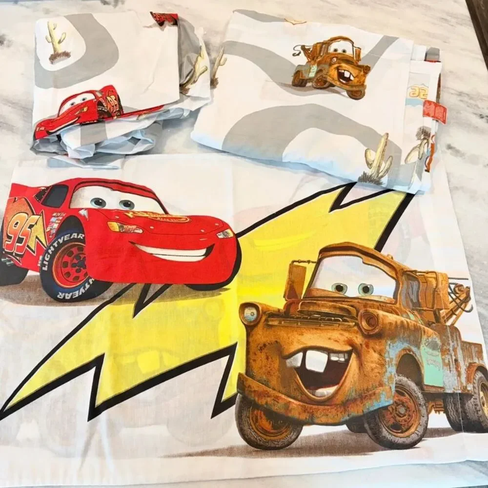 Disney Pixar Cars Lightning McQueen & Mater Twin Sized Sheet set